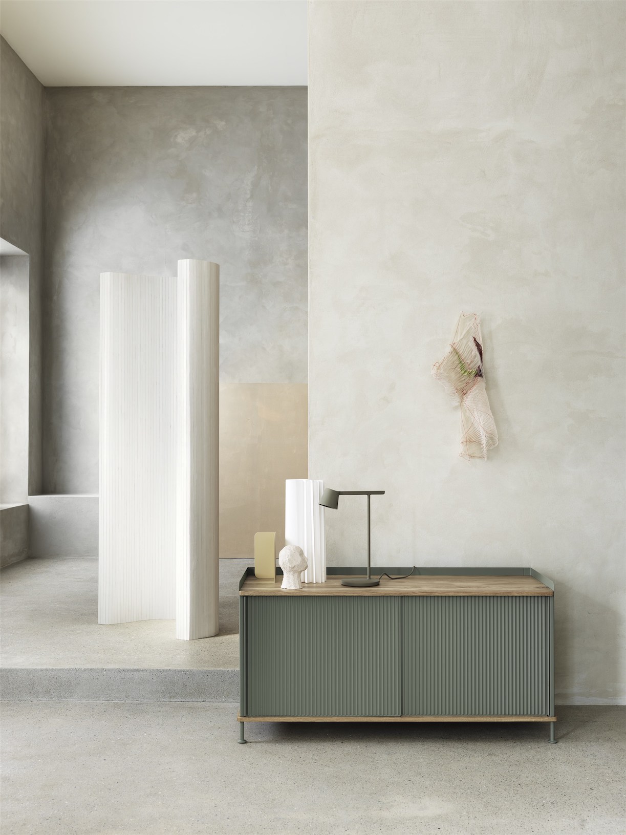 Muuto Tip Table Lamp Olive