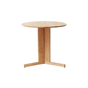 Form & Refine Trefoil Table Ø75 White-oiled Oak