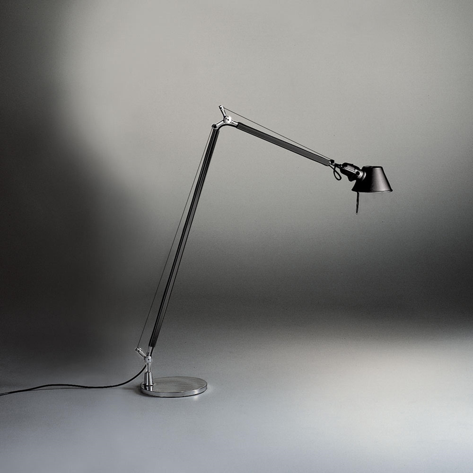 Tolomeo reading outlet lamp