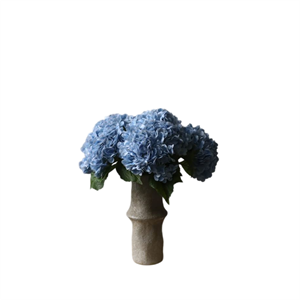 Botané Hydrangea Bouquet Light Blue